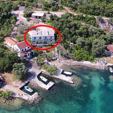 Apartments By The Sea Zuronja, Peljesac - 10137 Brijesta Екстер'єр фото