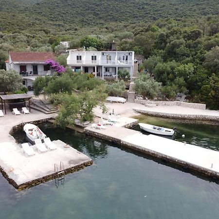 Apartments By The Sea Zuronja, Peljesac - 10137 Brijesta Екстер'єр фото