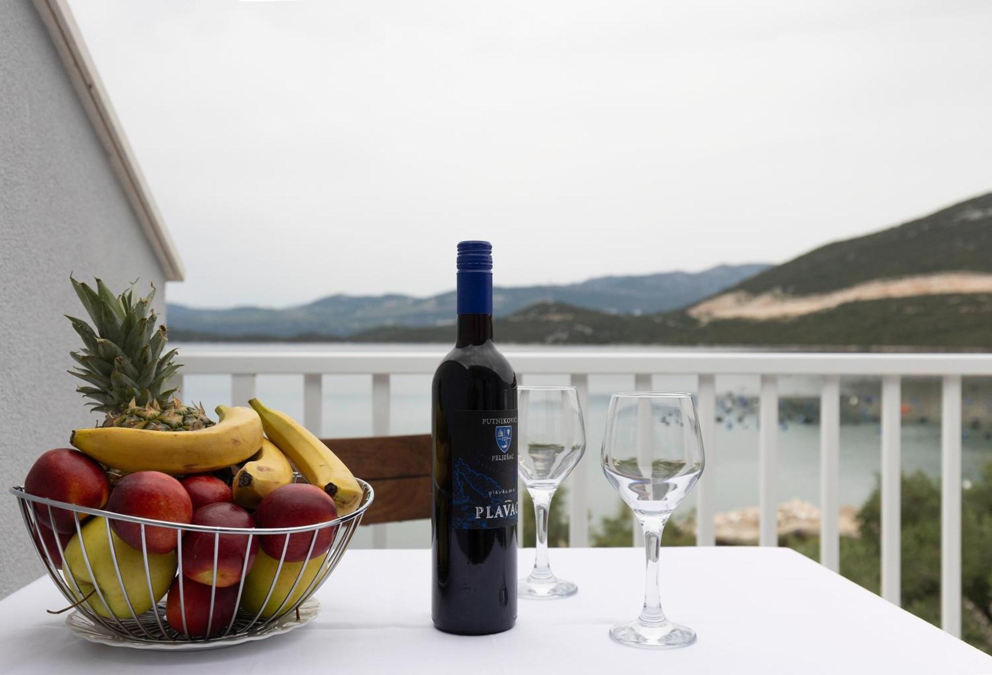 Apartments By The Sea Zuronja, Peljesac - 10137 Brijesta Екстер'єр фото