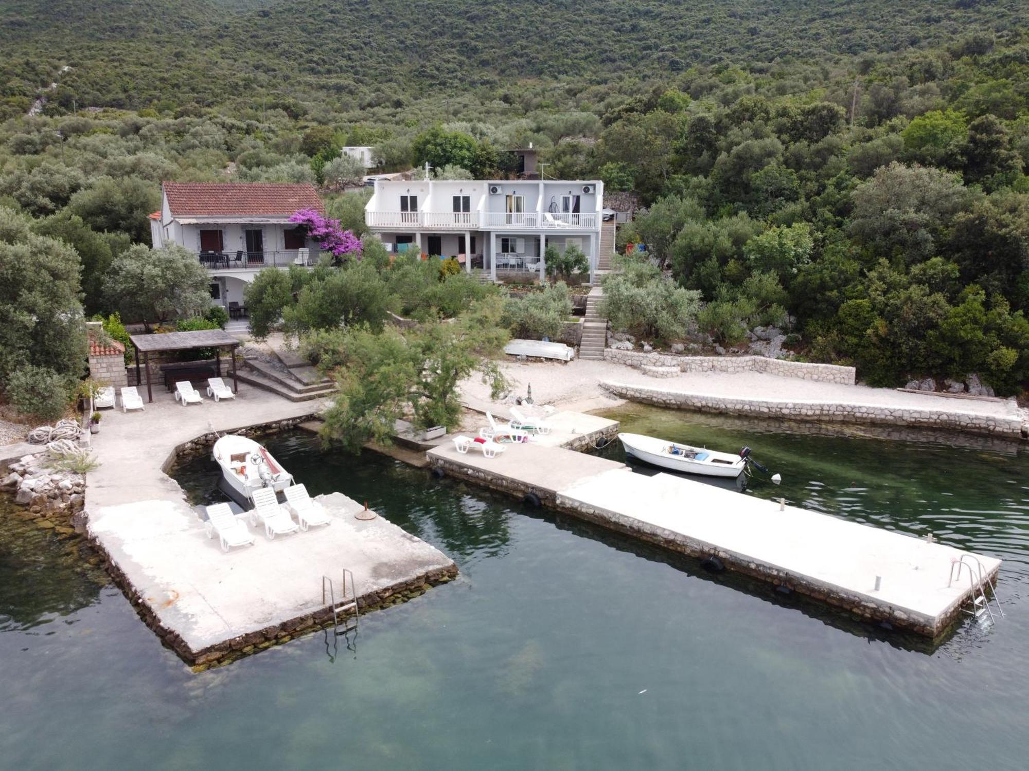 Apartments By The Sea Zuronja, Peljesac - 10137 Brijesta Екстер'єр фото